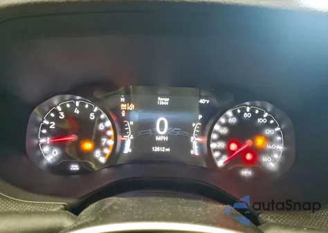 2024 Jeep Compass Latitude z USA, uszkodzony, nr VIN 3C4NJDBN2RT107263